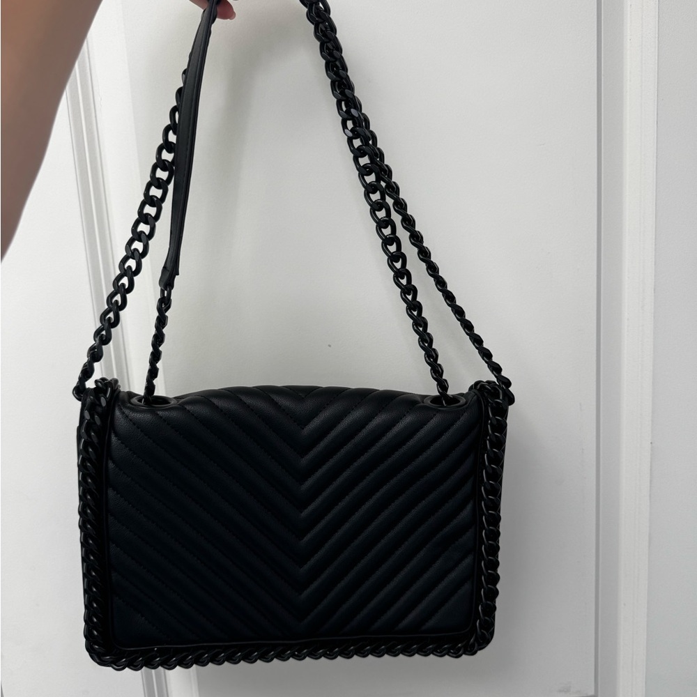 NWOT Black Quilted Chain Large Bag